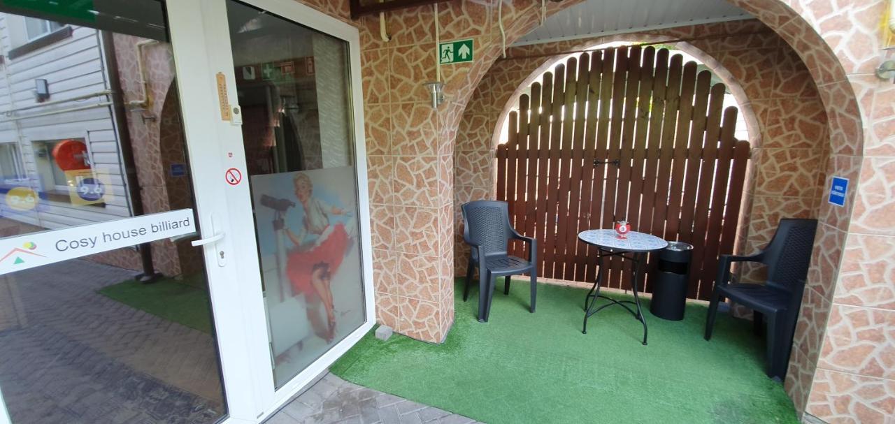 Aparthotel 4 ,, Cosy House Billiard " - Sauna & Parking คอนัส ภายนอก รูปภาพ